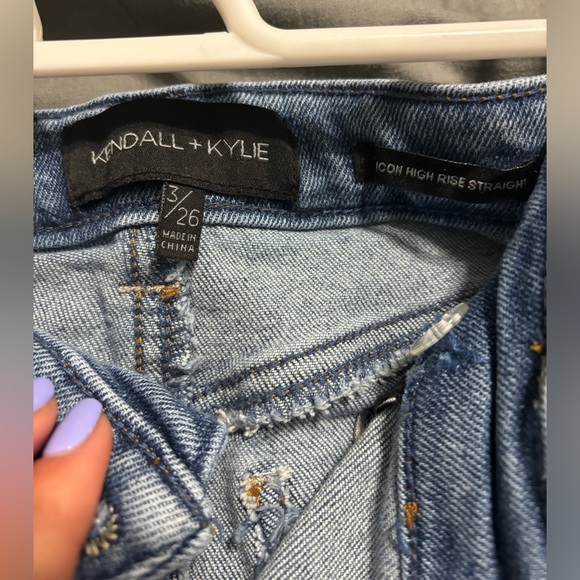 kendall and kylie jeans - Picture 3 of 4